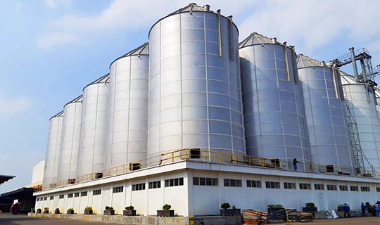 dry bulk storage tanks