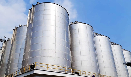 dry bulk storage tank